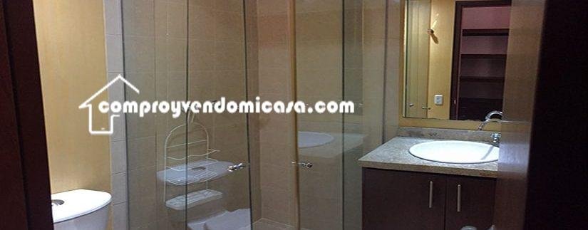 Apartamento en venta Colina Campestre - Baño