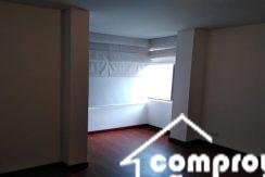 Apartamento en venta o arriendo Santa Barbara -Habitación