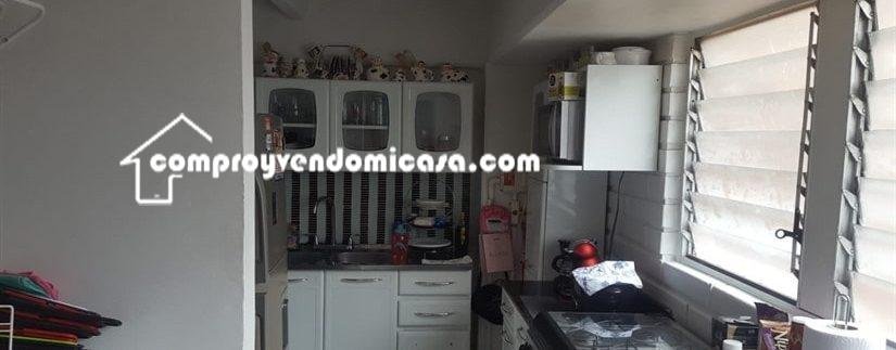 Apartamento en venta La Mota-Cocina y habitación-Cocina