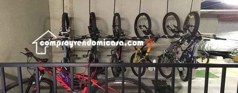 Apartaestudio en arriendo Santa Paula-guarda bicicletas