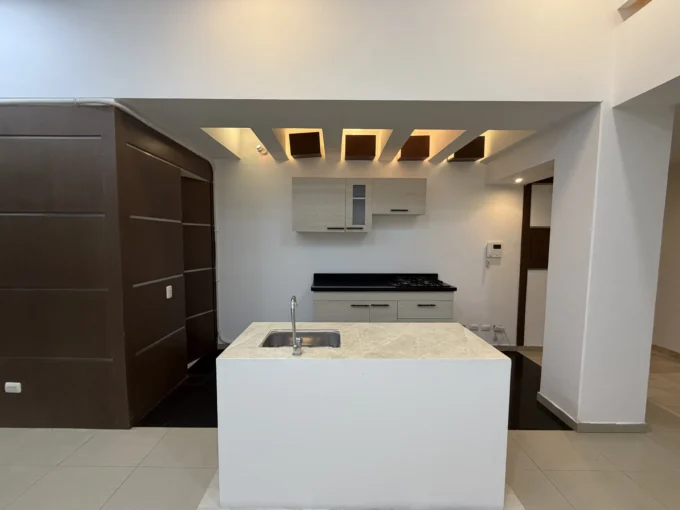 apartaestudio-en-venta-santa-barbara-2.HEIC