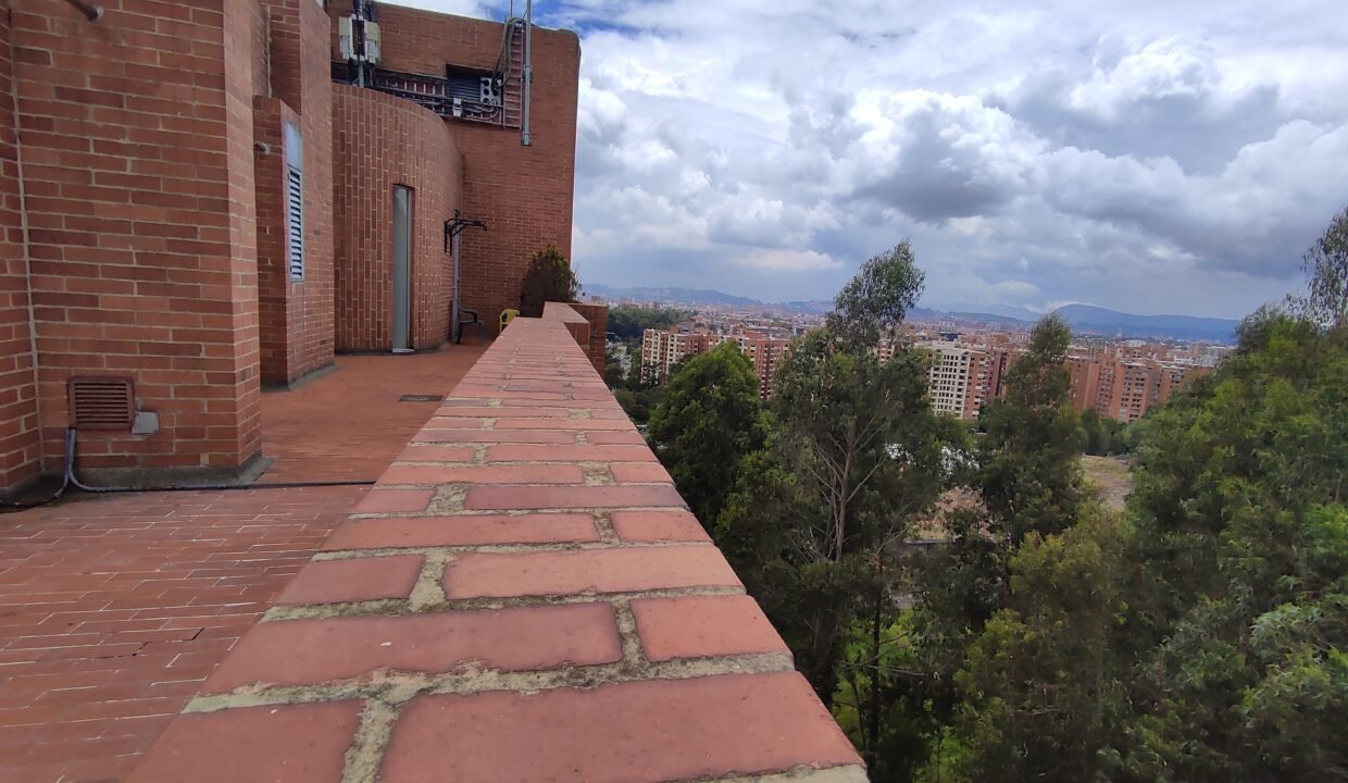 apartamento-en-venta-bosque-medina-SBS107-2