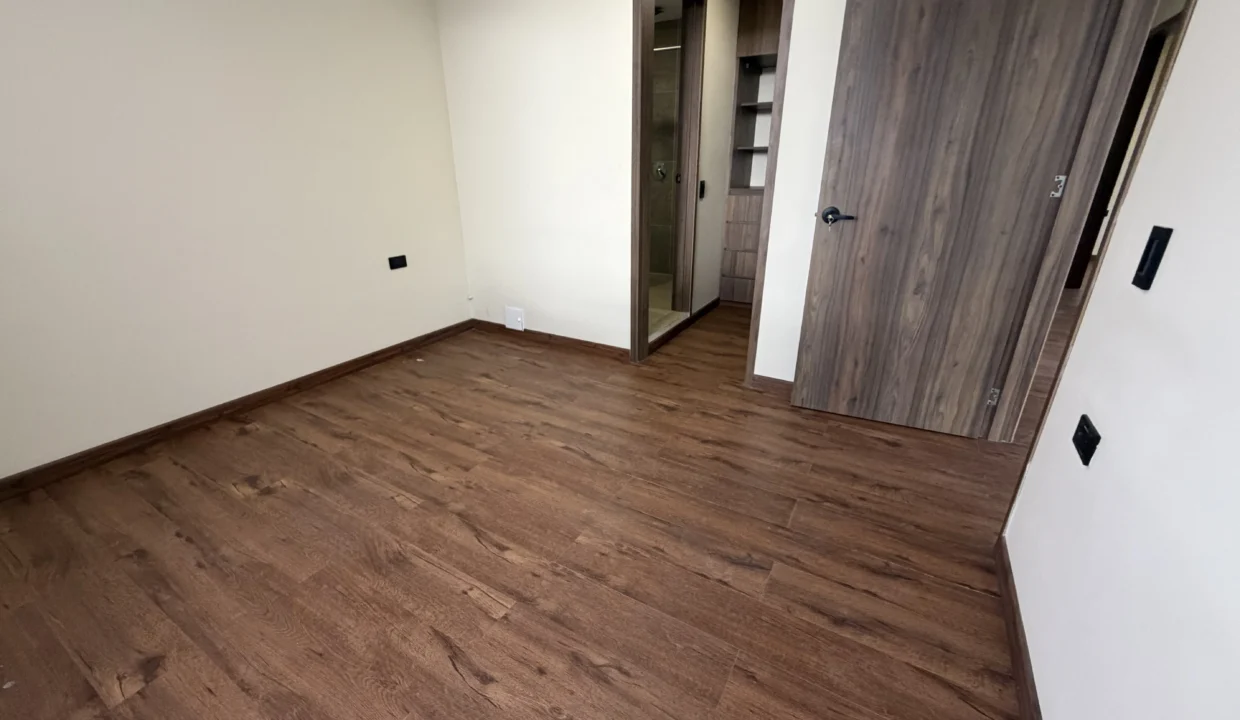 casa-en-venta-en-la-calera-31.HEIC