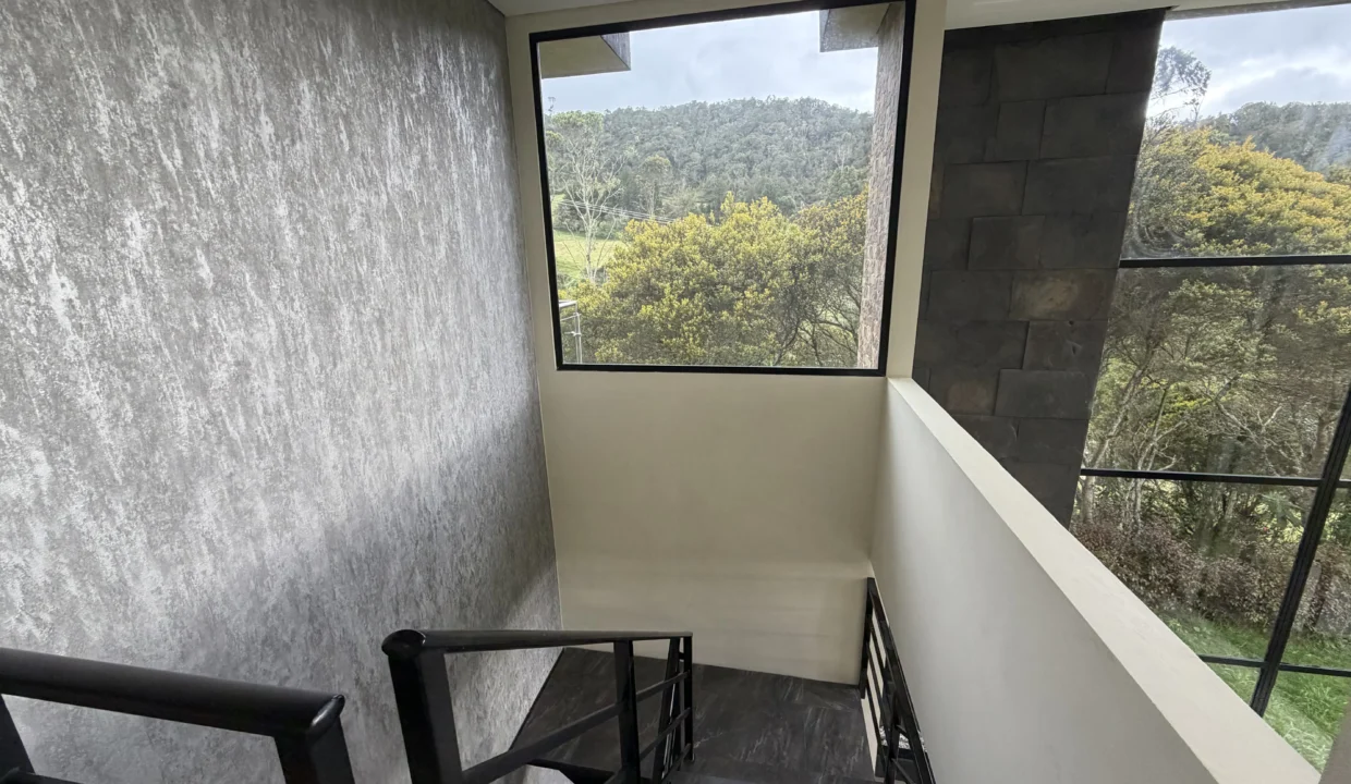 casa-en-venta-en-la-calera-36.HEIC