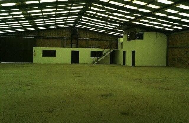 bodega en venta en engativa-sbs246-5