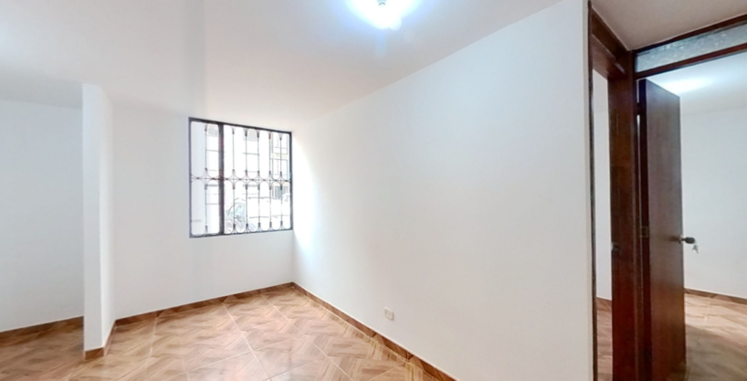 Apartamento en Venta Parque Campestre-13182157124-1