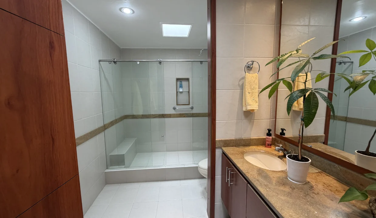 apartamento-venta-colina-campestre-terraza-26.HEIC