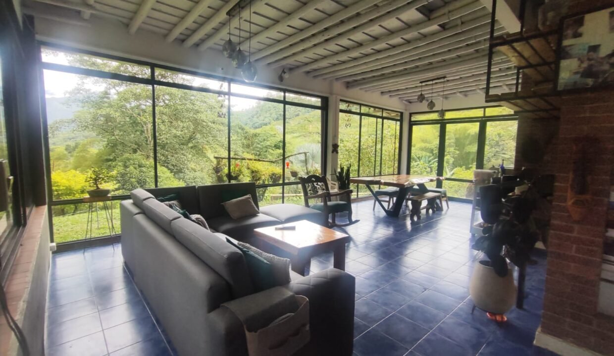 casa-campestre-en-venta-en-la-vega- (6)