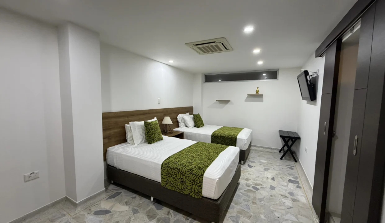 Hotel en Venta en Yopal Casanare-11.HEIC